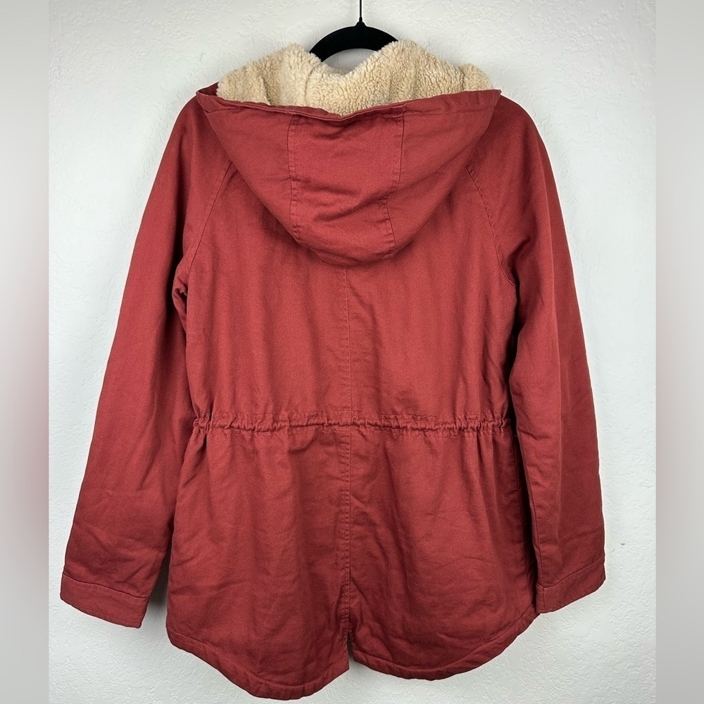 COLLECTION B Women’s medium Anorak hooded sherpa trim brick red jacket NWOT - Picture 11 of 13